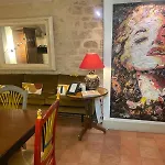 La Petite