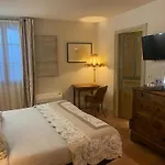 La Petite 4*