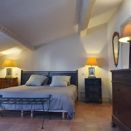 La Petite Guest house
