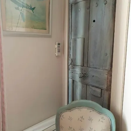 Гостевой дом La Petite Юзес