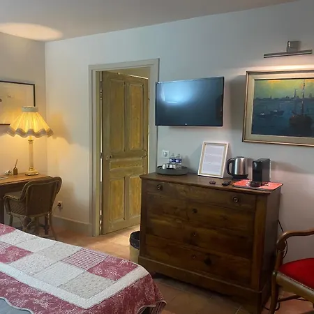La Petite 4* Uzès