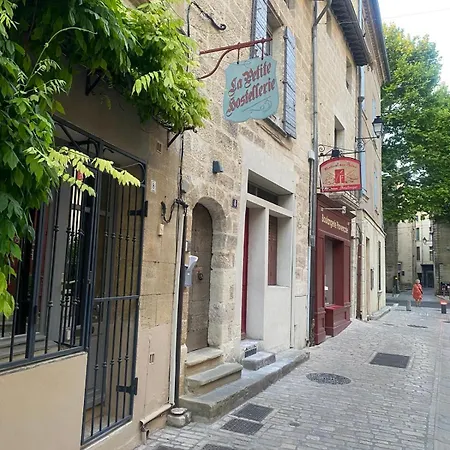 La Petite Πανσιόν 4*