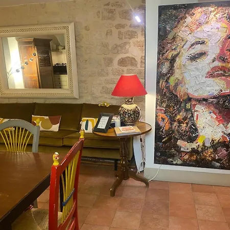 La Petite