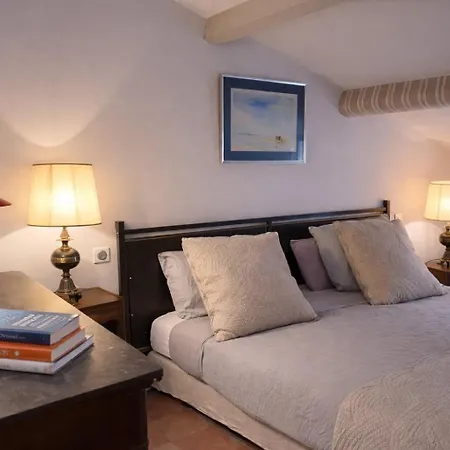 La Petite 4* Uzès