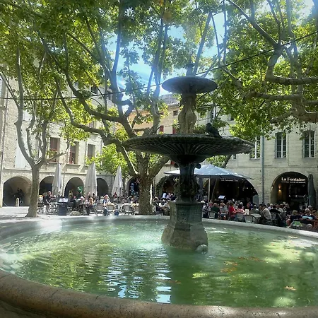 La Petite 4* Uzès