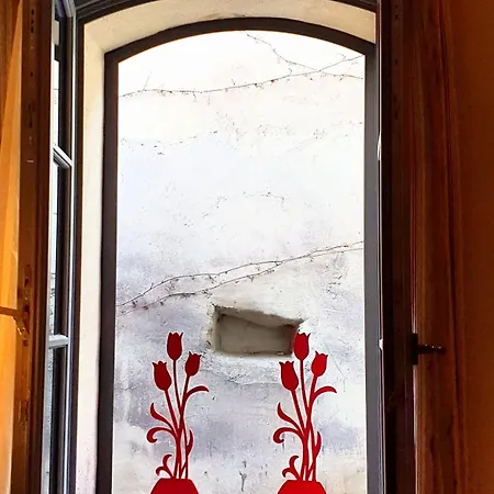 La Petite Πανσιόν Uzès